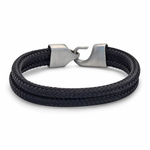 Newport Black (Hitch)