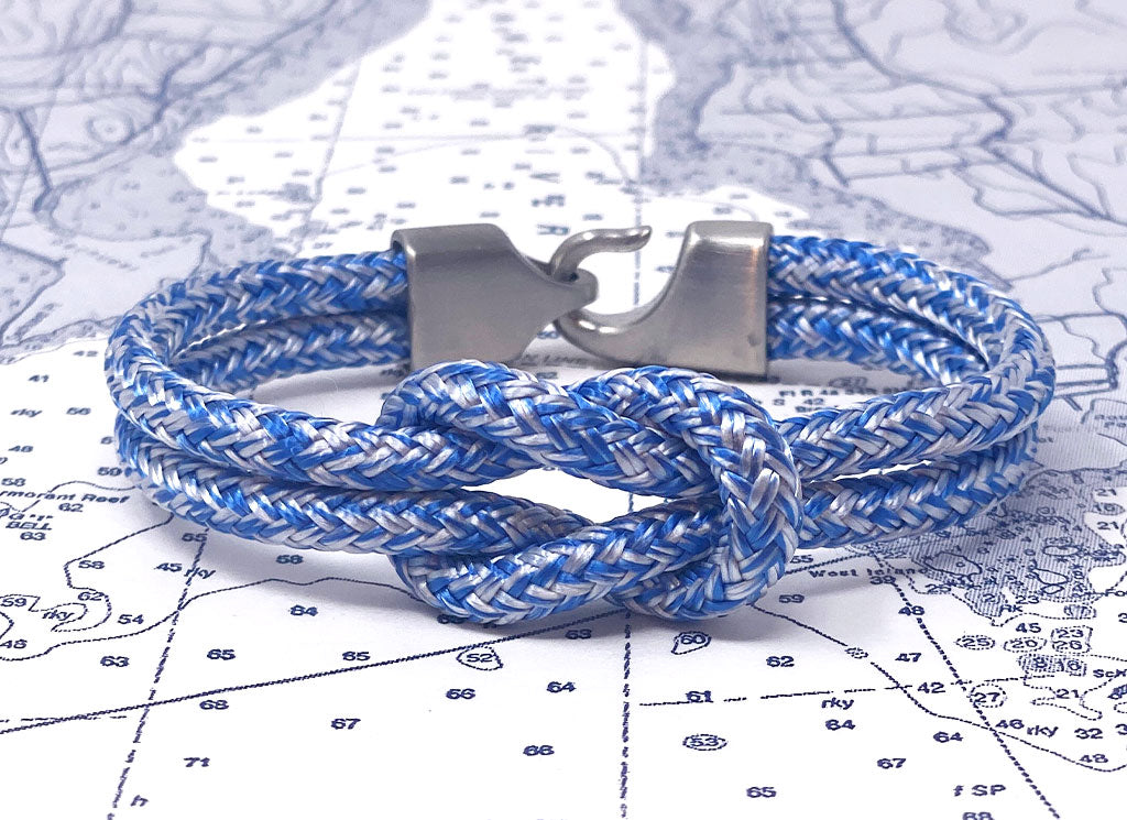 Clean Ocean Harbour Island Blue Square Knot