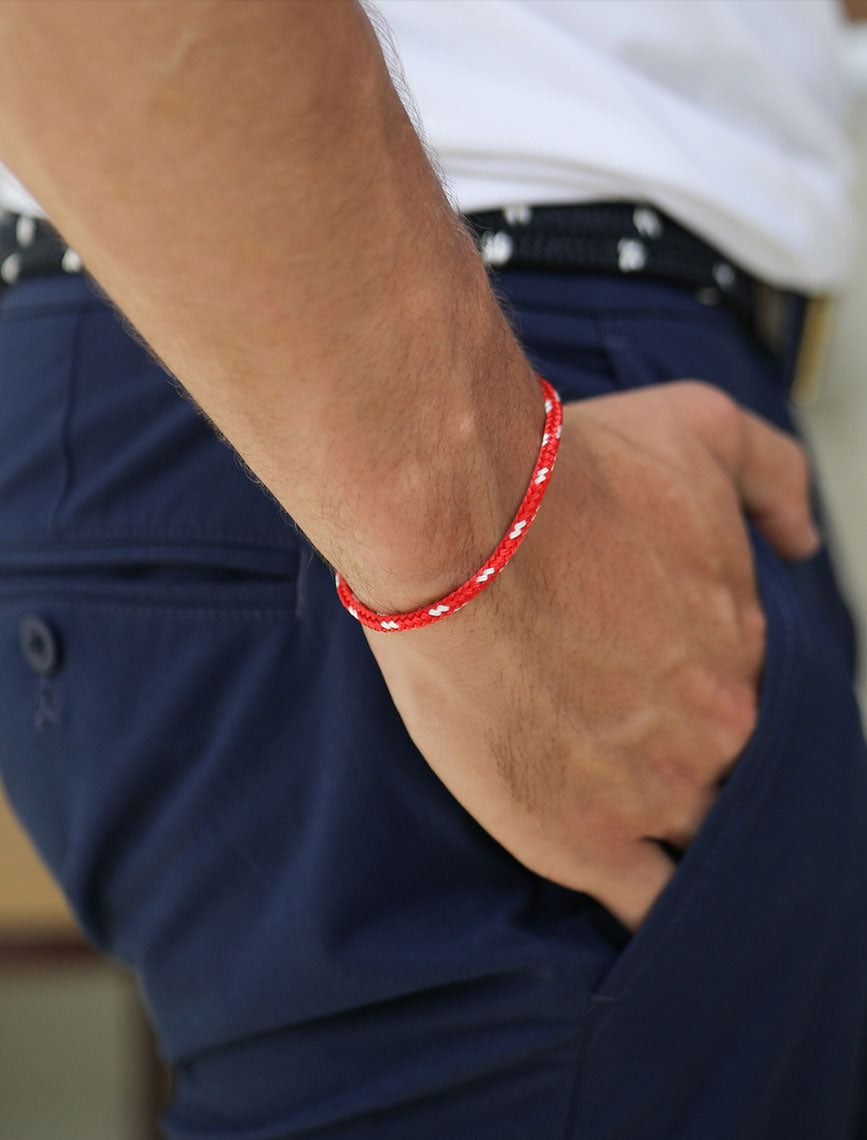 Man wearing a Lemon and Line Chatham nautical rope bracelet