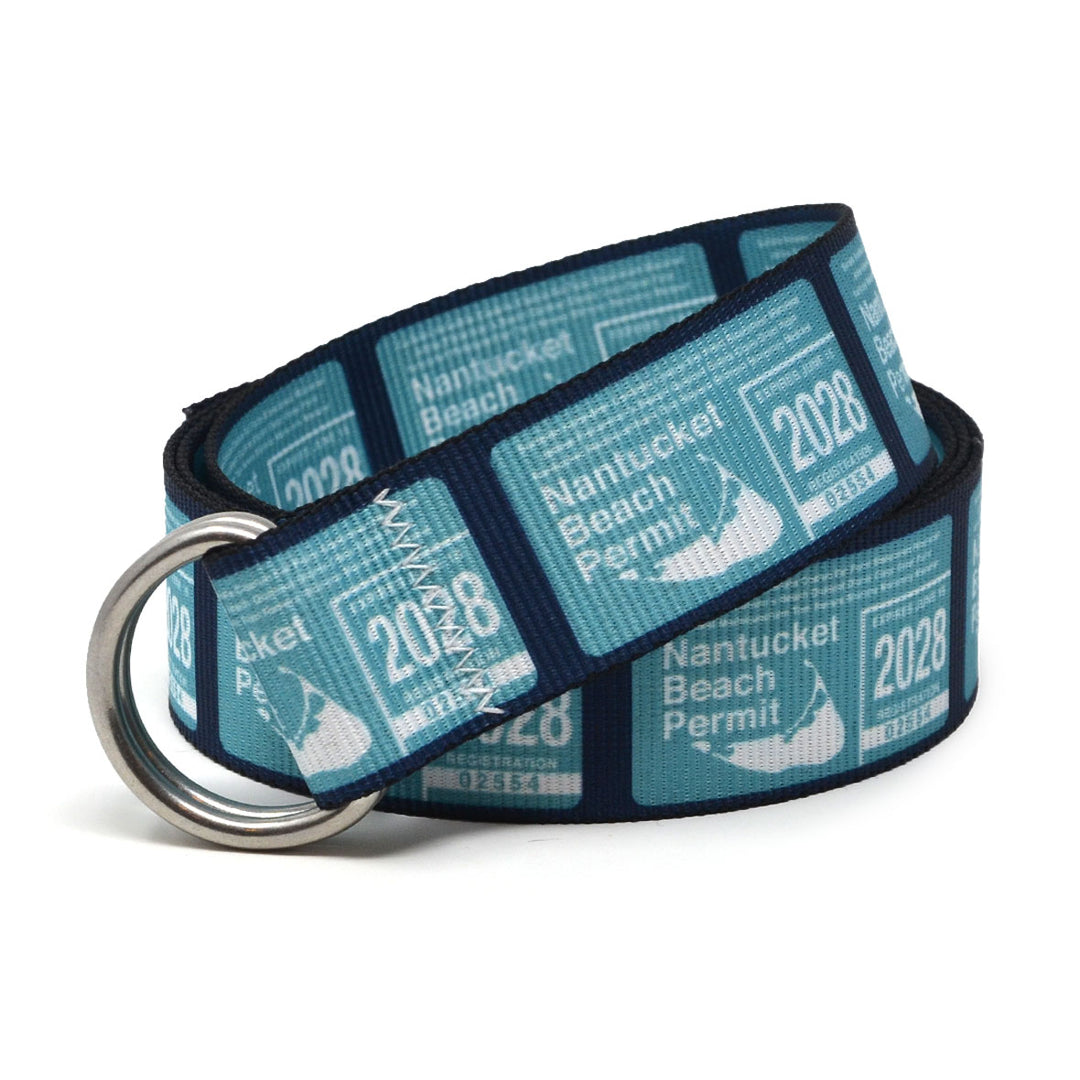 Nantucket Beach Permit Belt: A navy blue 1.5" marine-grade webbing belt featuring signature zig-zag stitching and 316L stainless steel d-rings.