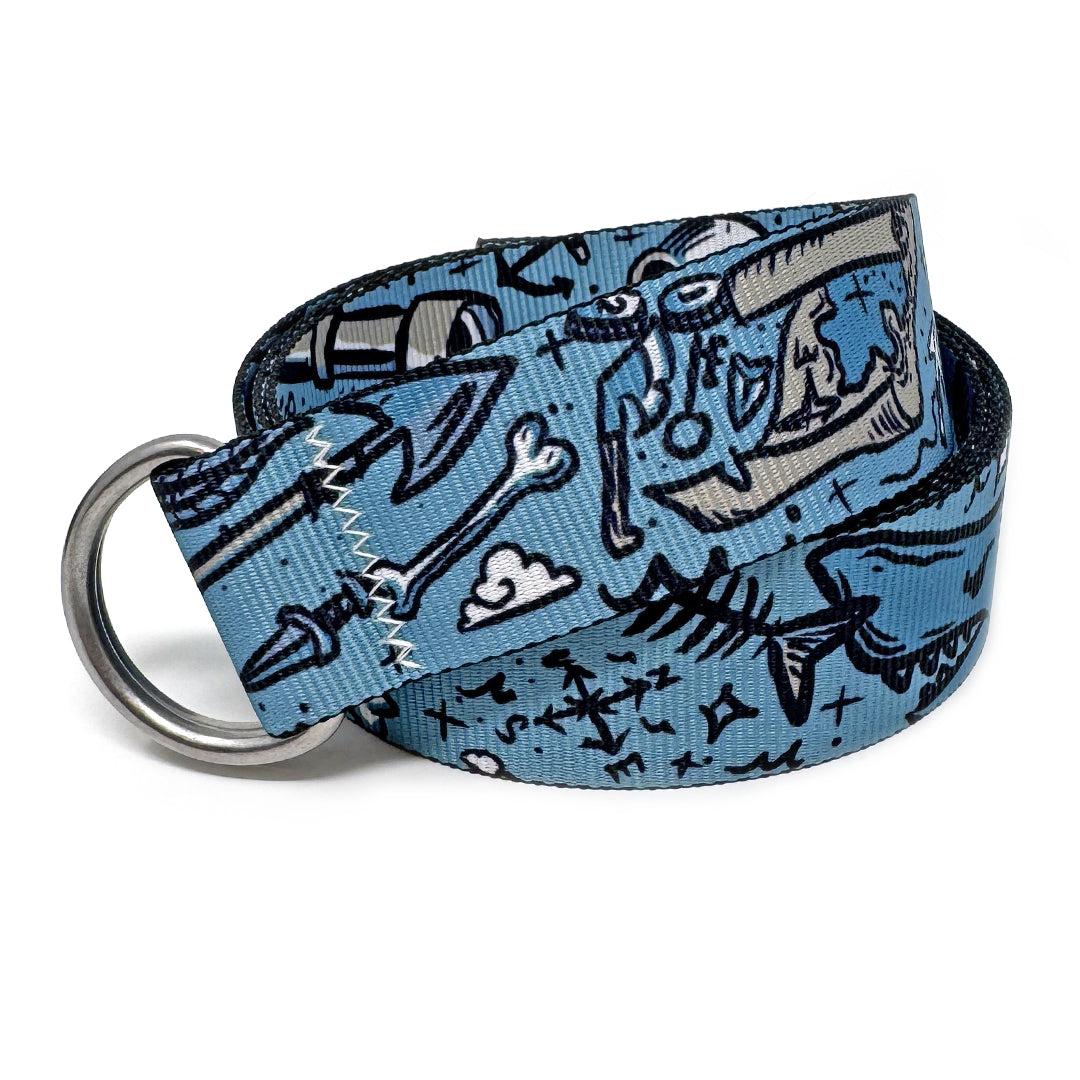 Essex Sky Belt: A light blue 1.5" marine-grade webbing belt featuring signature zig-zag stitching and 316L stainless steel d-rings.
